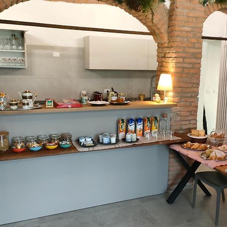 La Torre Di Longara Acomodação com café da manhã Calderara di Reno Exterior foto