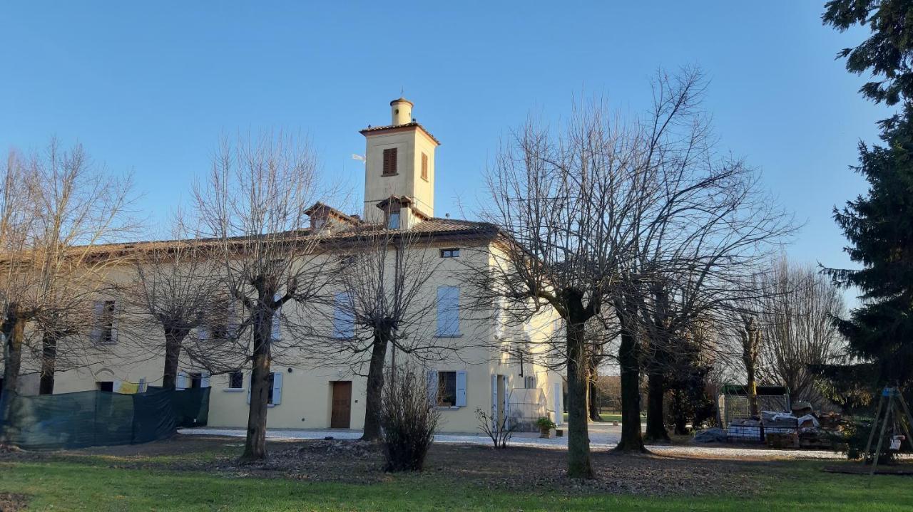 La Torre Di Longara Acomodação com café da manhã Calderara di Reno Exterior foto