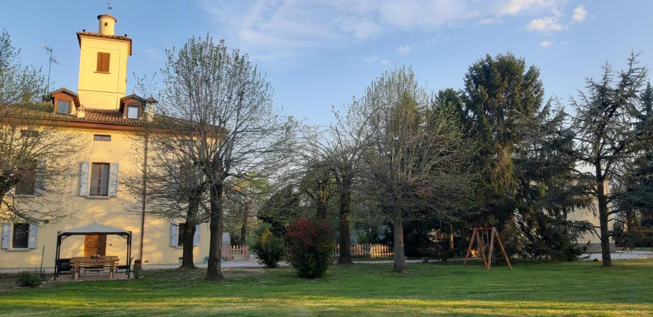 La Torre Di Longara Acomodação com café da manhã Calderara di Reno Exterior foto