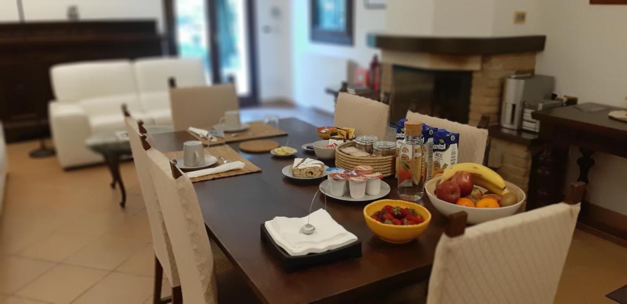 La Torre Di Longara Acomodação com café da manhã Calderara di Reno Exterior foto